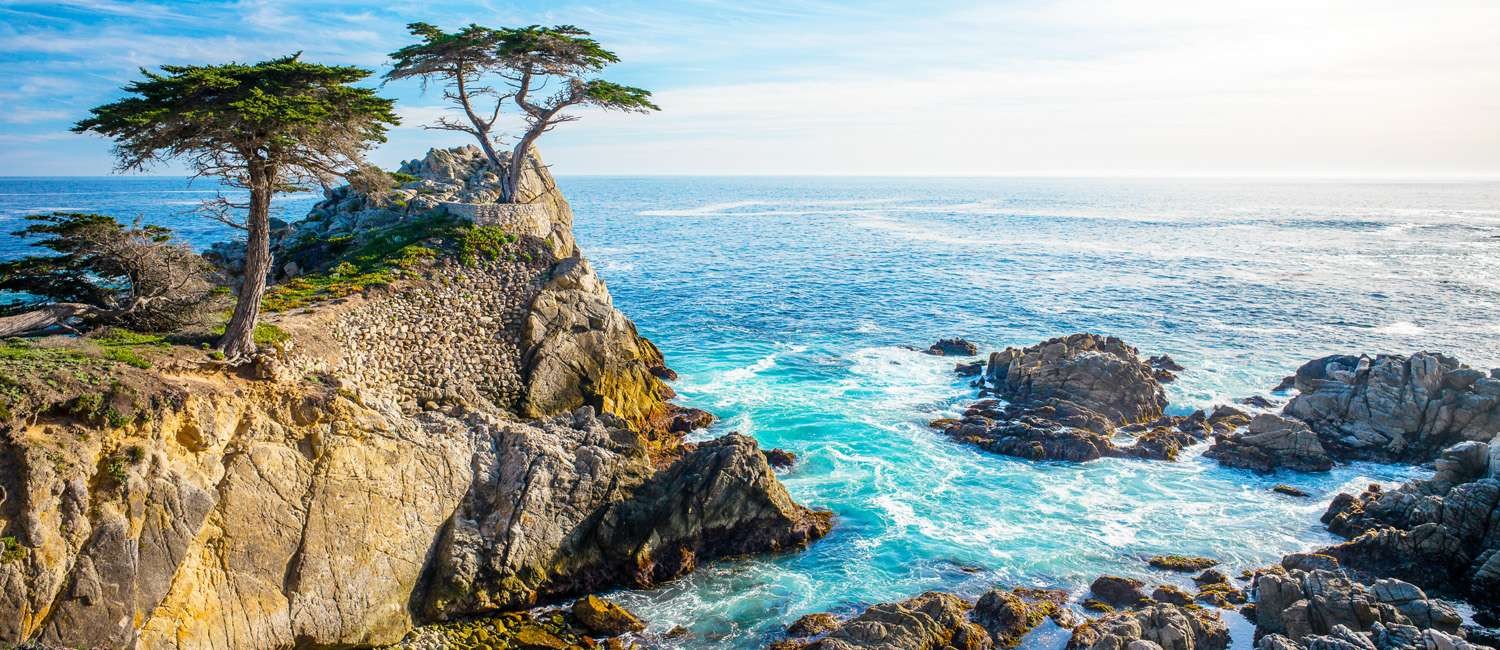 POPULAR CARMEL ATTRACTIONS ARE MINUTES FROM OUR HOTEL